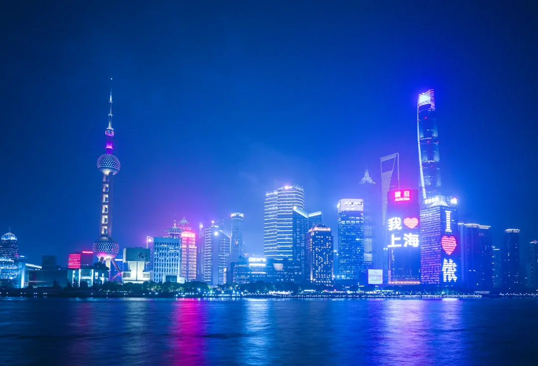 电子班牌在校园门禁与考勤管理中的集成应用方案